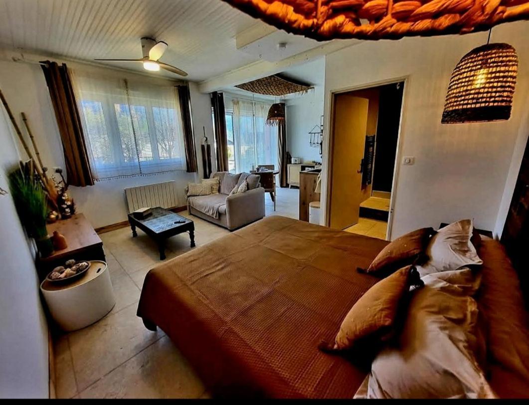 Hotel Gardenhill Cosy Lau-Balagnas Zewnętrze zdjęcie